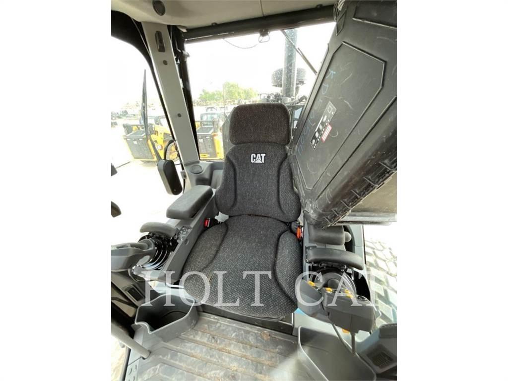 CAT 160AWDJOY3 Graders