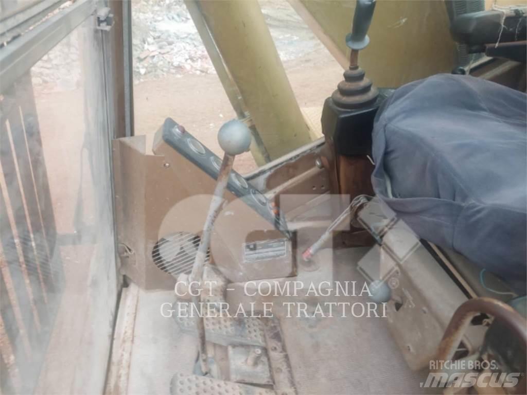 CAT 219 Rupsgraafmachines