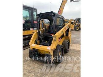 CAT 226 HF Schrankladers