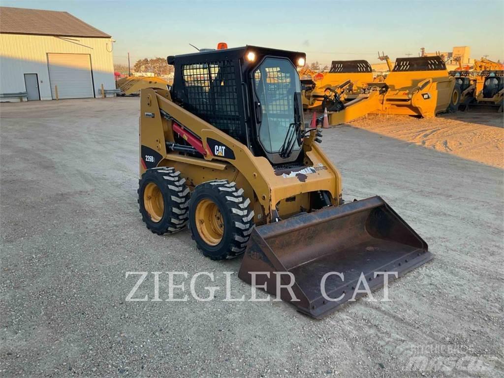 CAT 226B3 Schrankladers