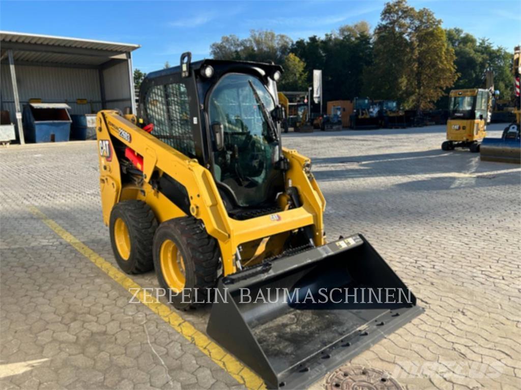 CAT 226D Schrankladers