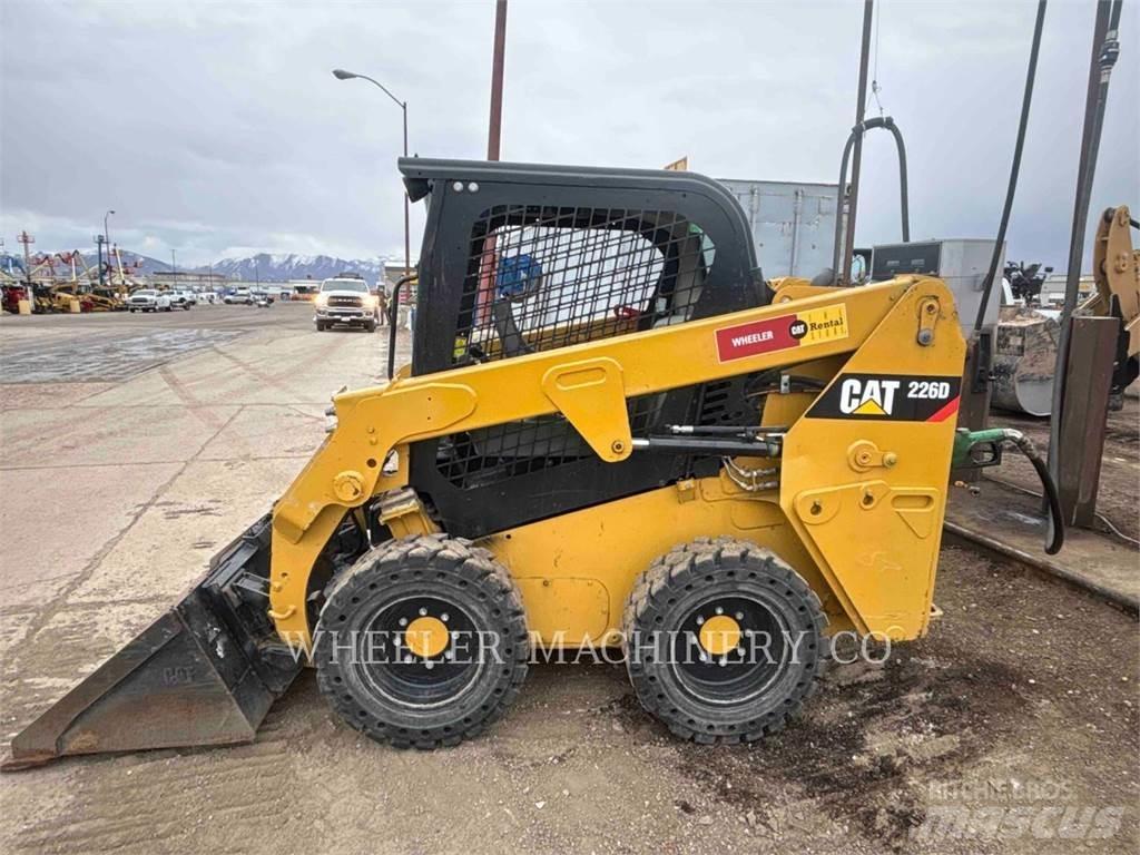 CAT 226D C1-H2 Schrankladers