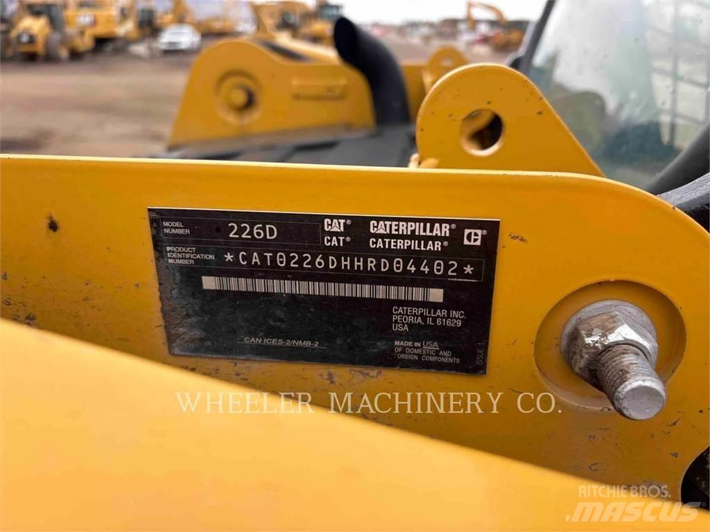 CAT 226D C1-H2 Schrankladers