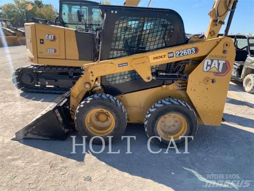 CAT 226D CAB Schrankladers