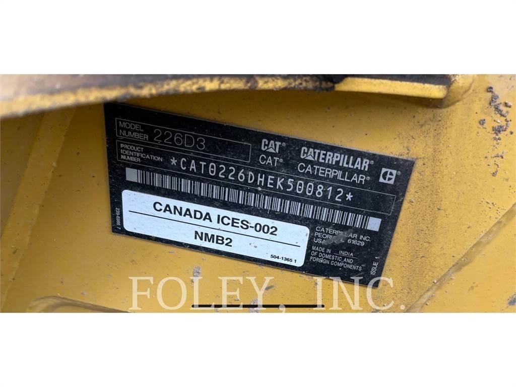 CAT 226D3 Schrankladers