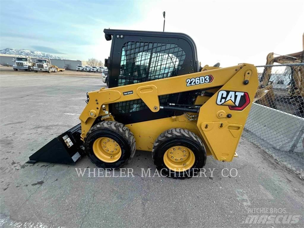 CAT 226D3 C3H2 Schrankladers