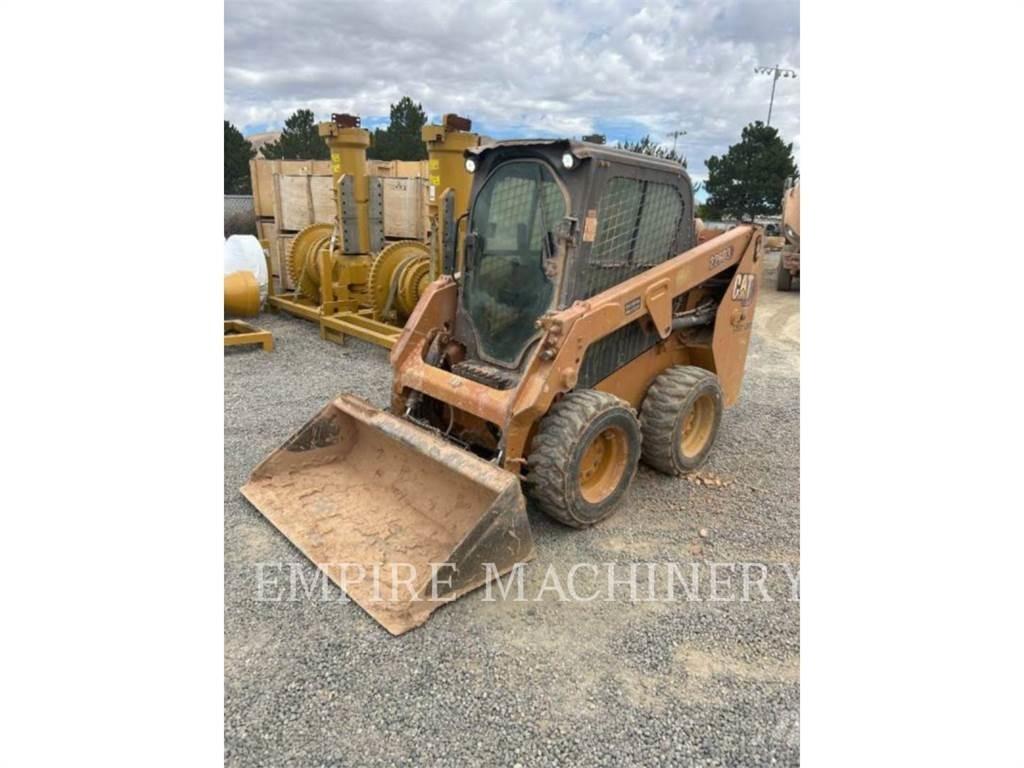 CAT 226D3 CA Schrankladers