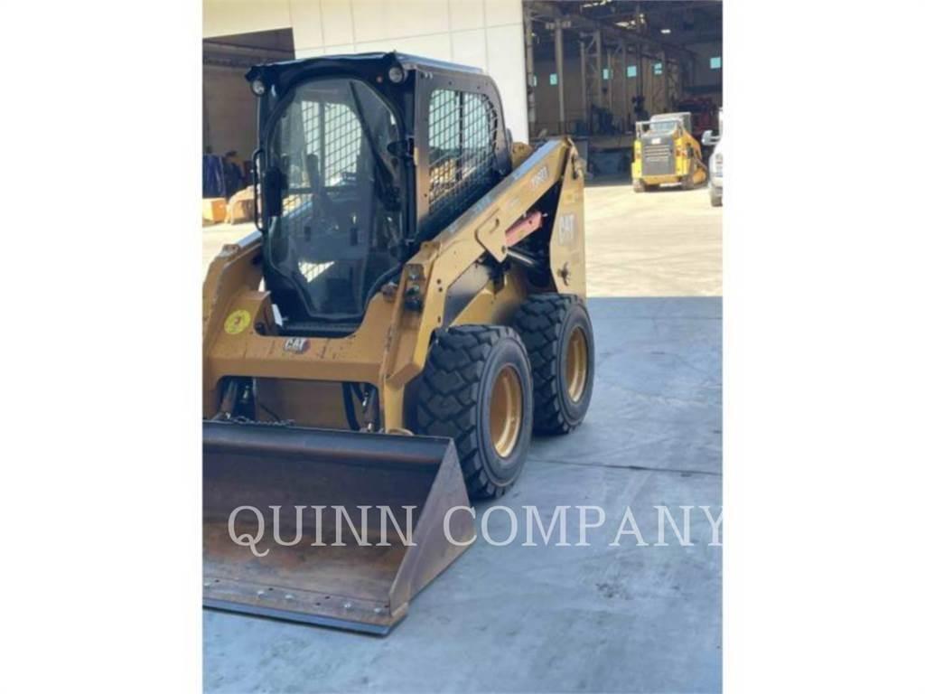 CAT 236D Schrankladers