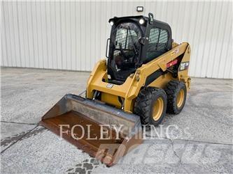 CAT 236D Schrankladers