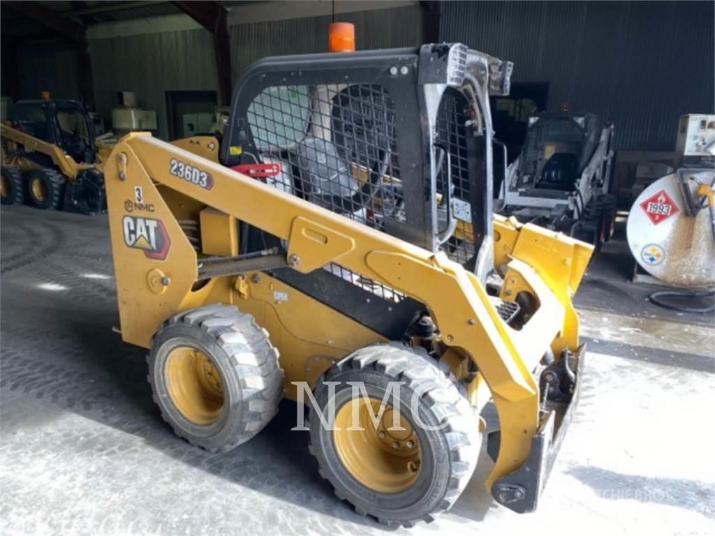 CAT 236D Schrankladers