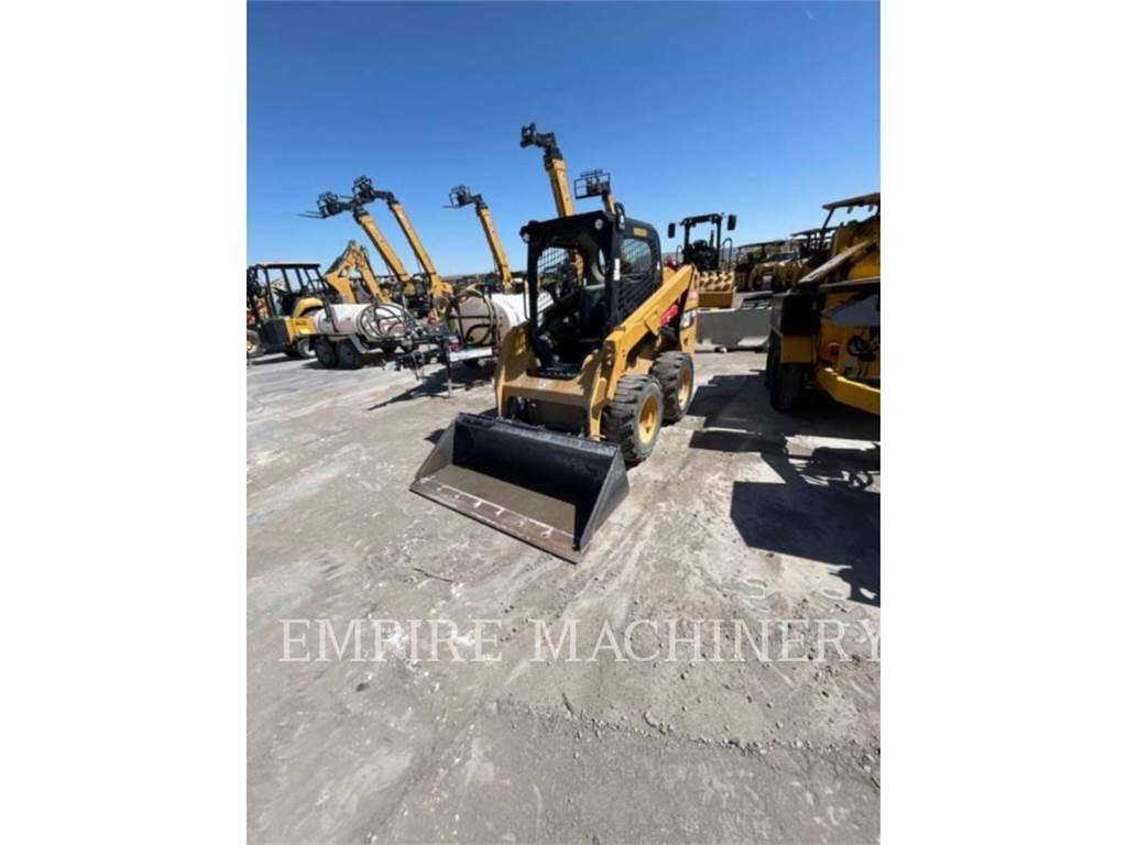 CAT 236D Schrankladers