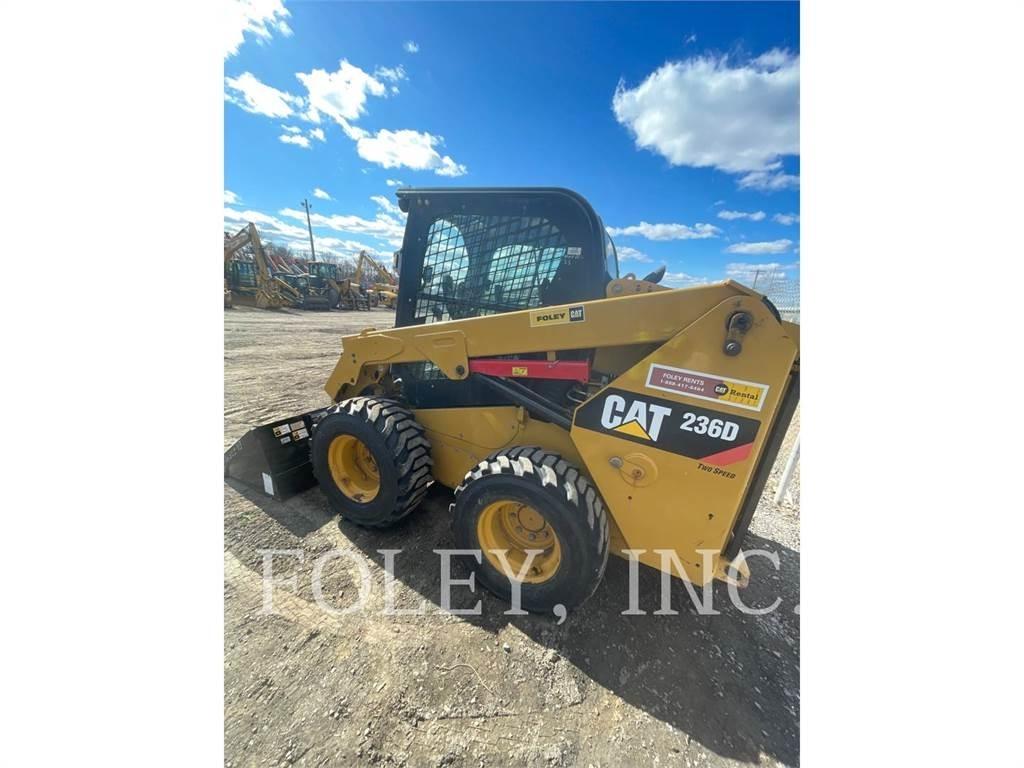 CAT 236D Schrankladers