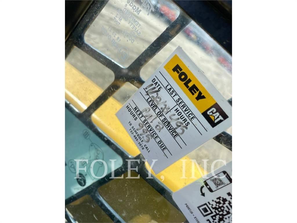 CAT 236D Schrankladers