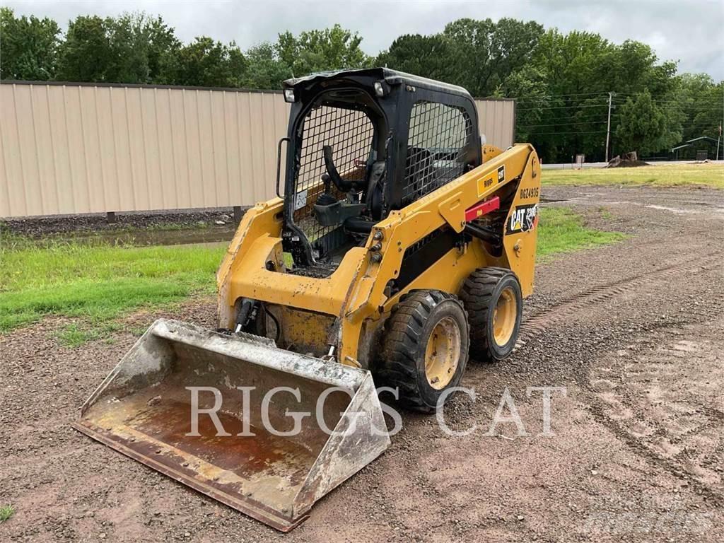CAT 236D Schrankladers