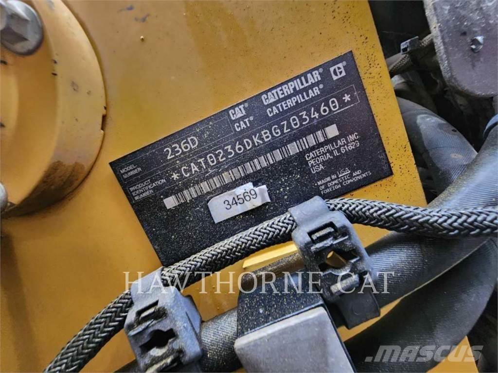 CAT 236D Schrankladers