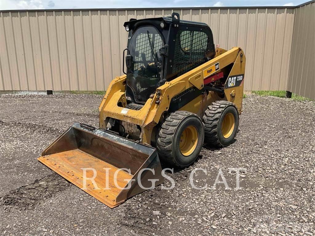 CAT 236D A Schrankladers