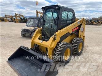 CAT 236D3 Schrankladers