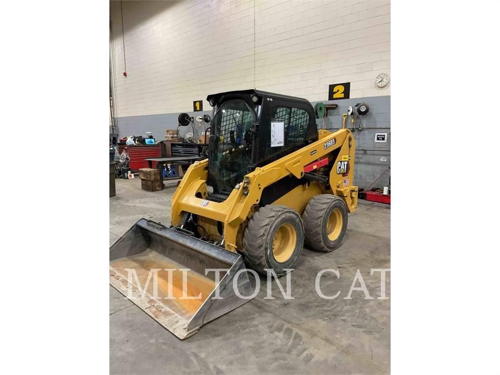 CAT 236D3 Schrankladers