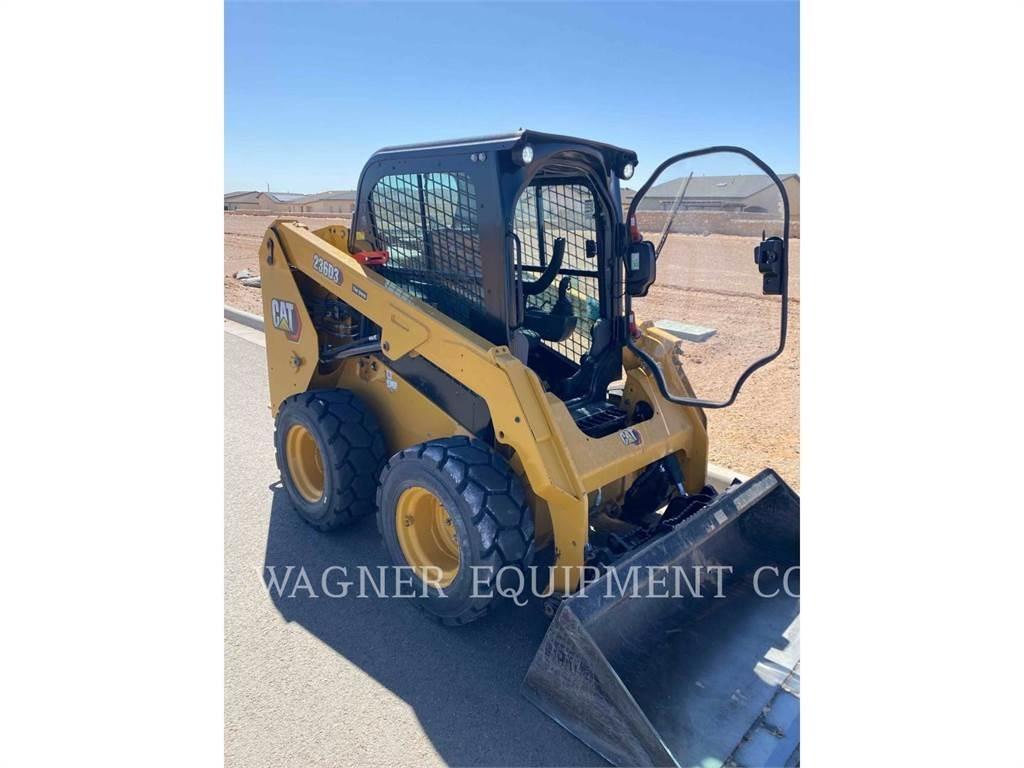 CAT 236D3 Schrankladers