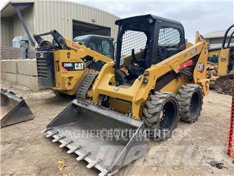 CAT 236D3 Schrankladers