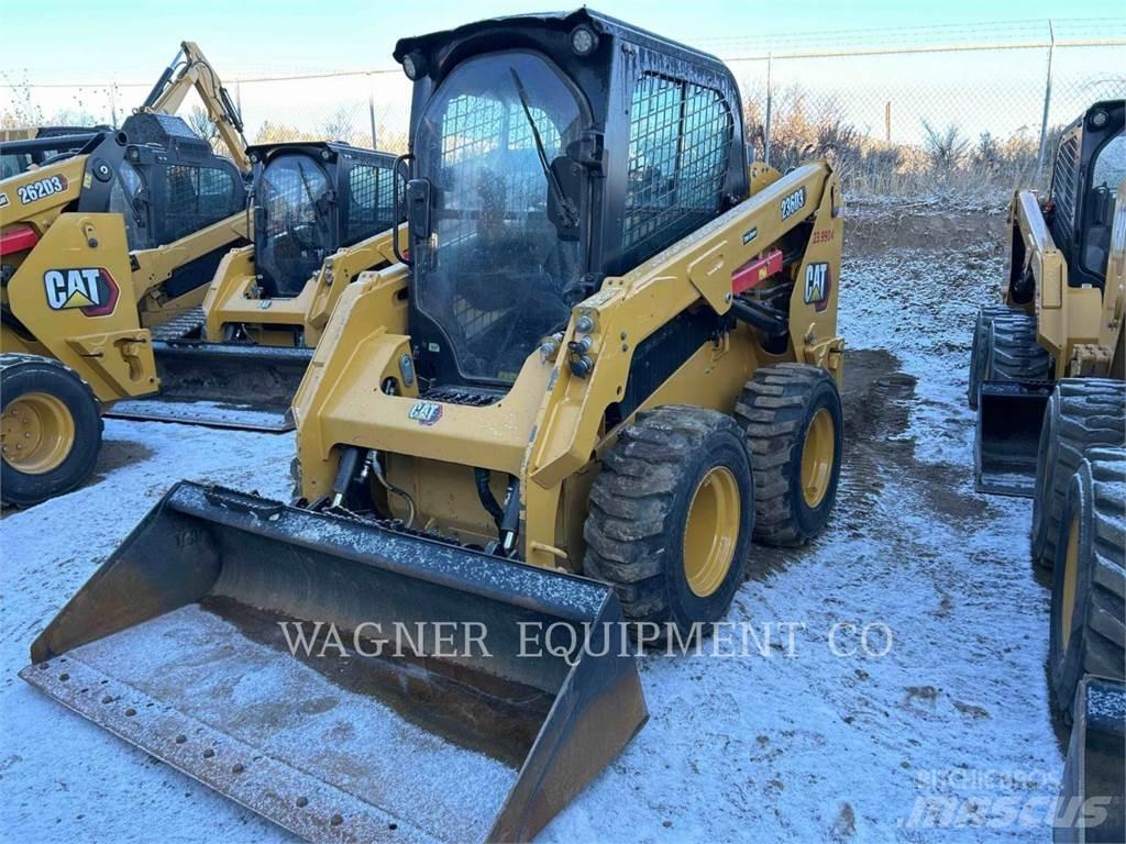 CAT 236D3 Schrankladers