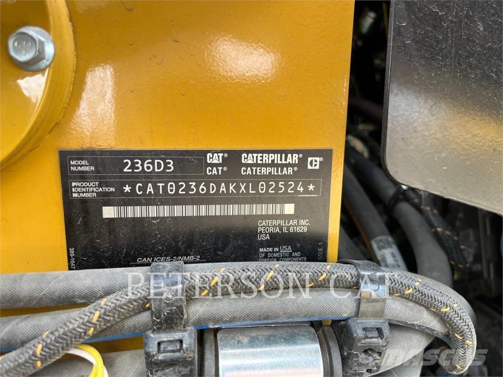 CAT 236D3 Schrankladers