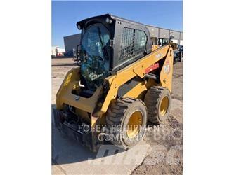CAT 236D3STD1C Schrankladers