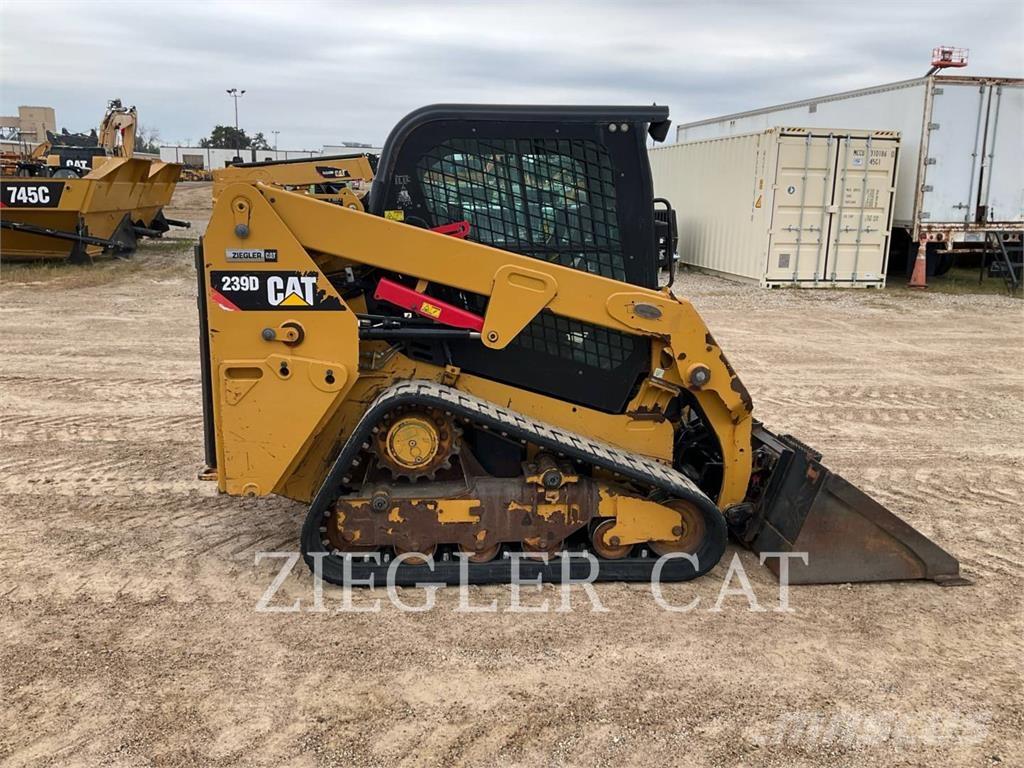 CAT 239D Rupsladers