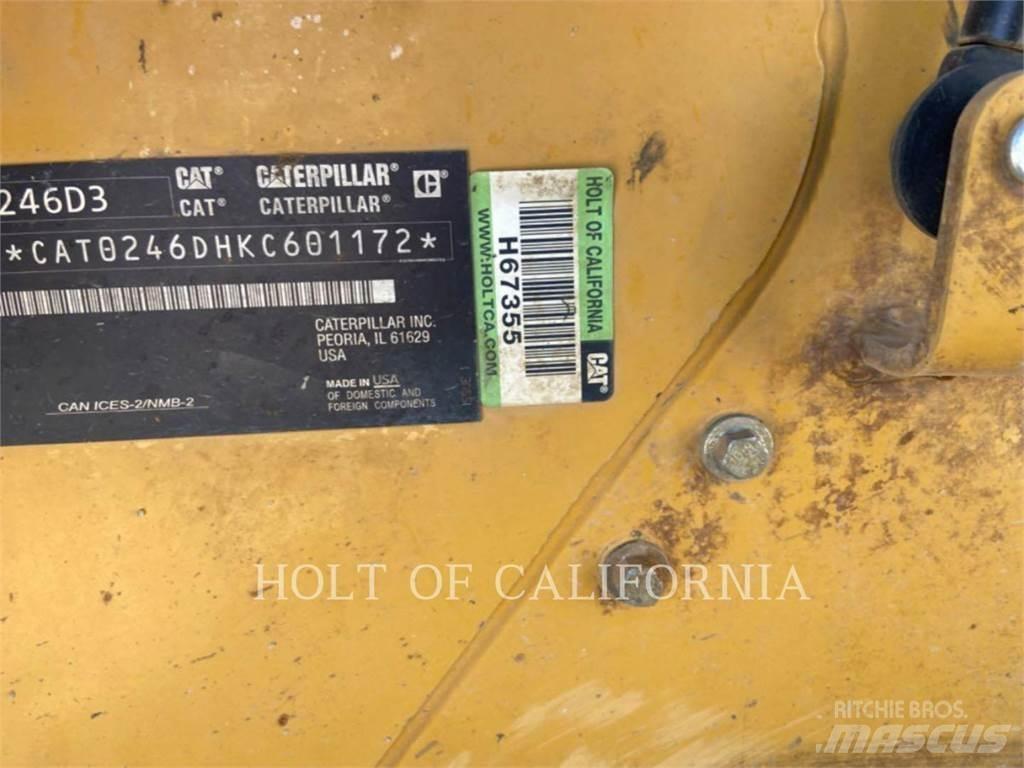 CAT 246 HF Schrankladers