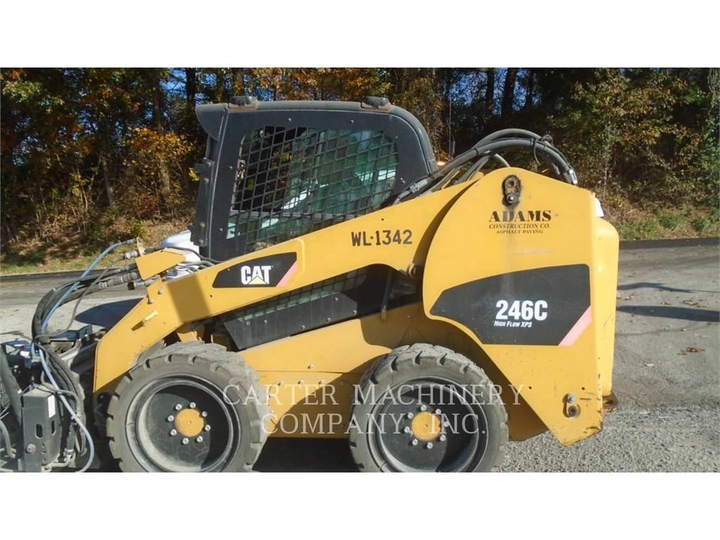 CAT 246C Schrankladers