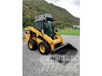 CAT 246D Schrankladers