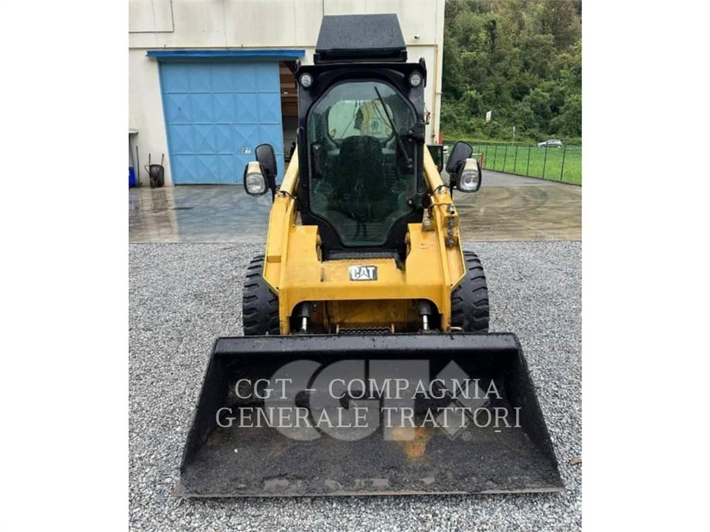 CAT 246D Schrankladers