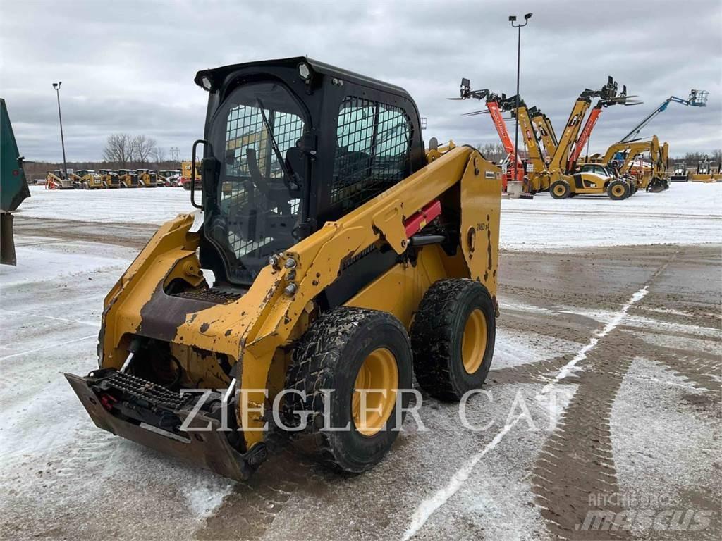 CAT 246D Schrankladers