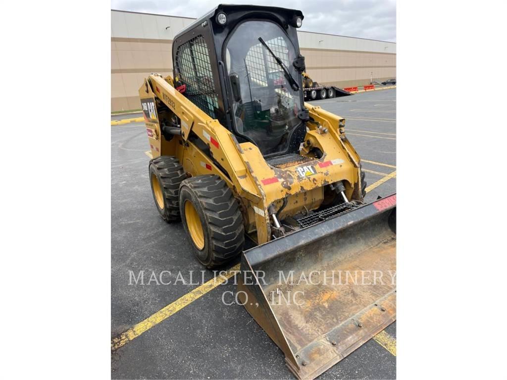 CAT 246D Schrankladers