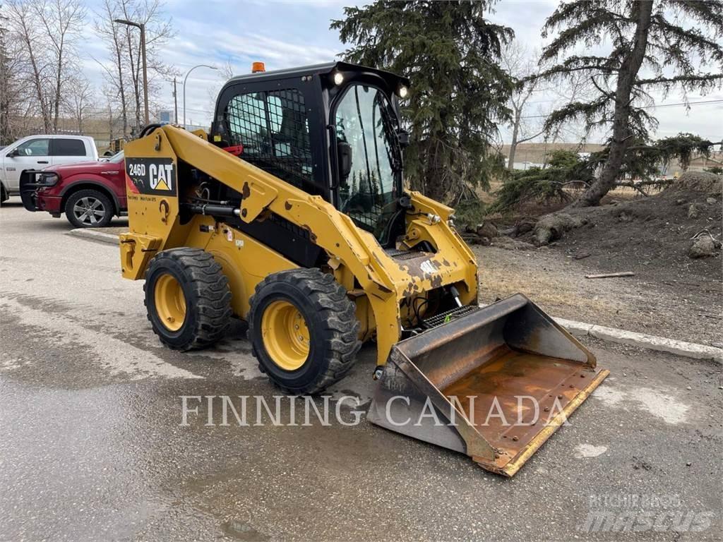 CAT 246D Schrankladers