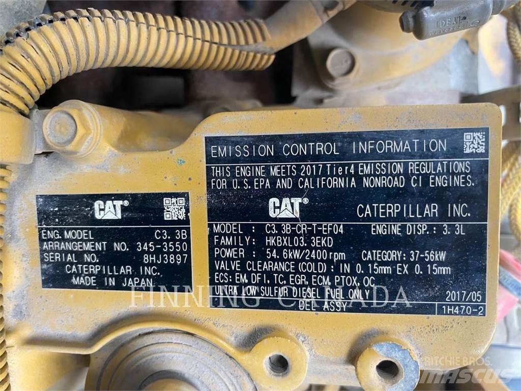 CAT 246D Schrankladers
