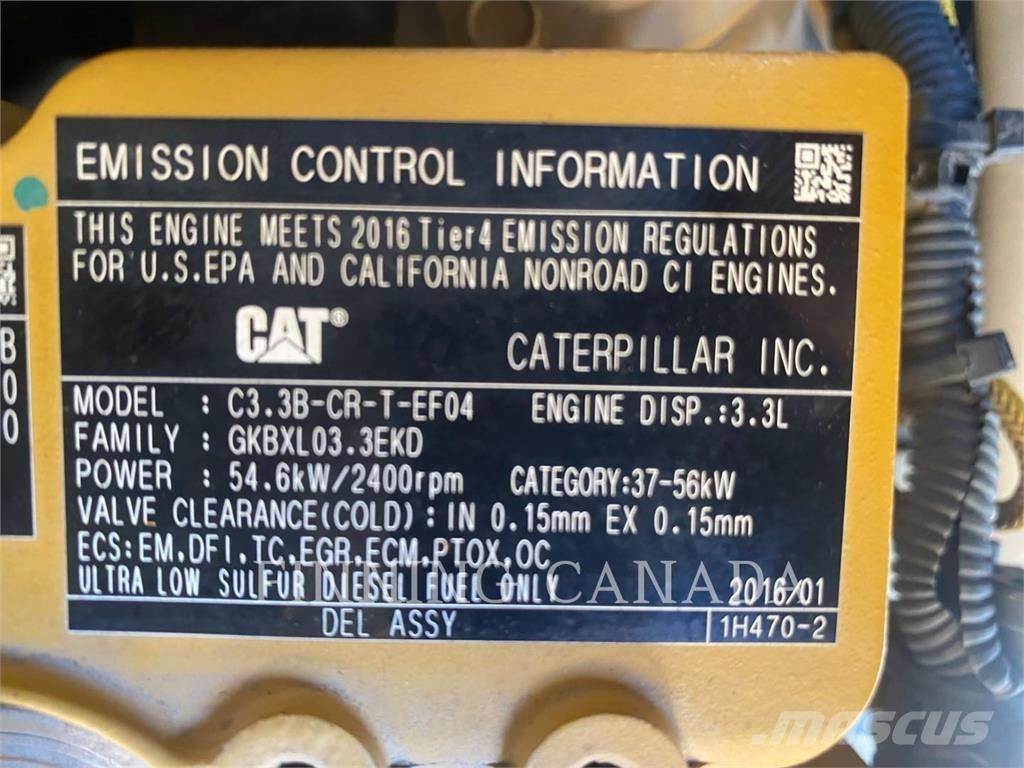 CAT 246D Schrankladers