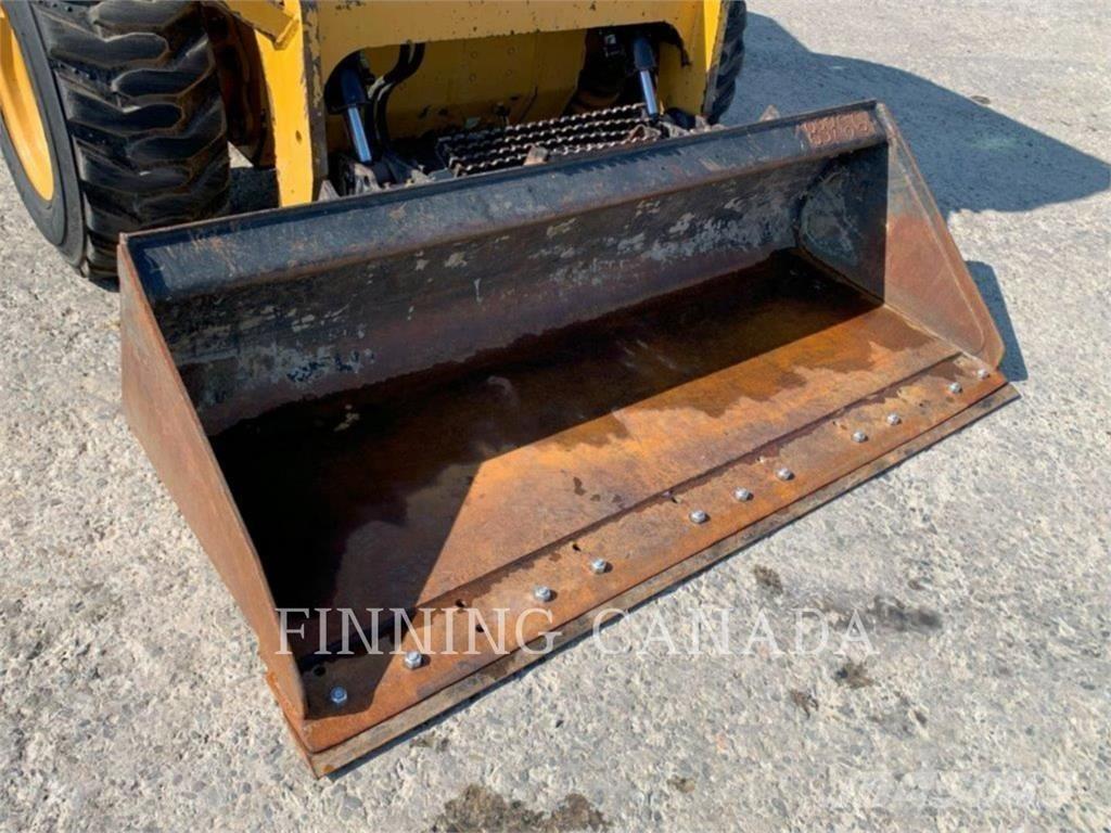 CAT 246D Schrankladers