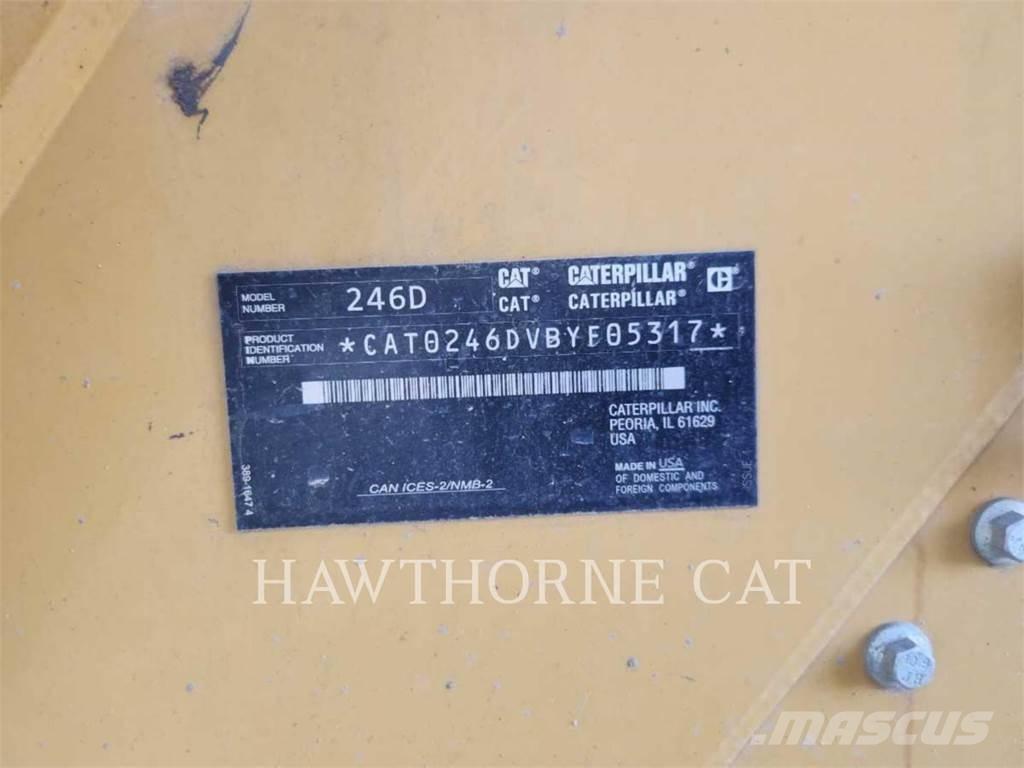 CAT 246D CBHF Schrankladers