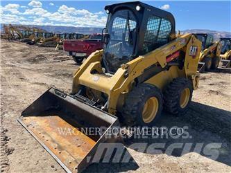 CAT 246D3 Schrankladers