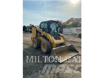 CAT 246D3 Schrankladers