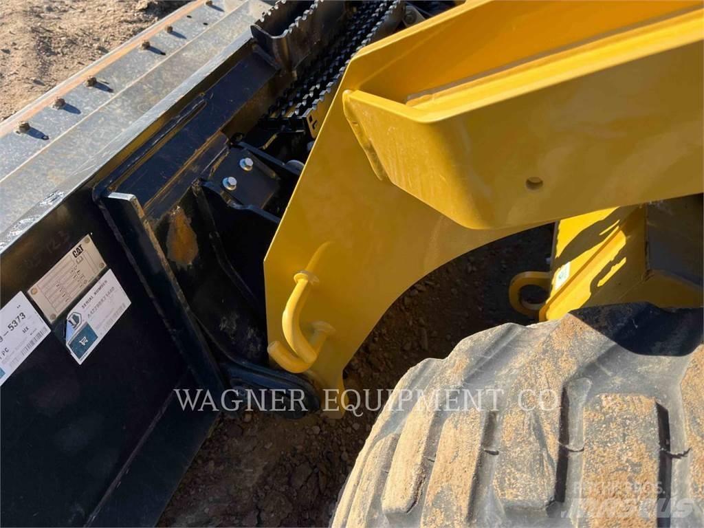 CAT 246D3 Schrankladers
