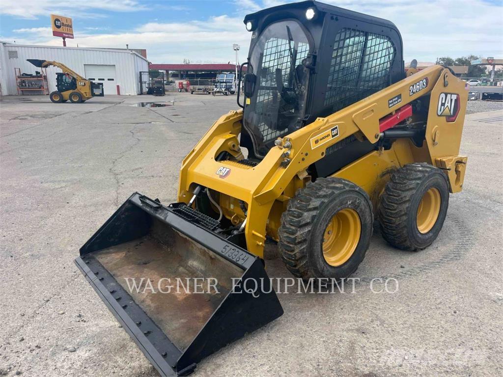 CAT 246D3 Schrankladers