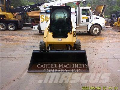CAT 246D3 AC Schrankladers