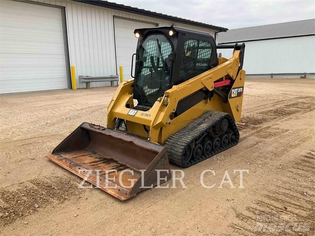 CAT 257D Rupsladers