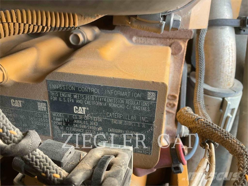 CAT 257D Rupsladers