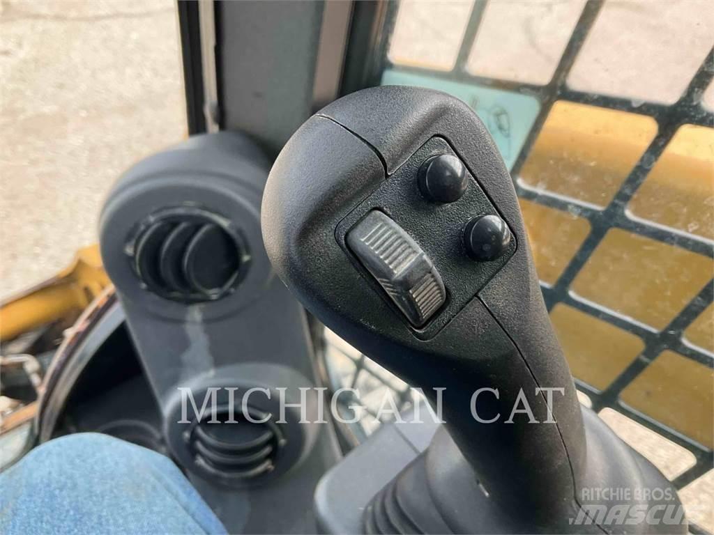 CAT 259D3 Rupsladers
