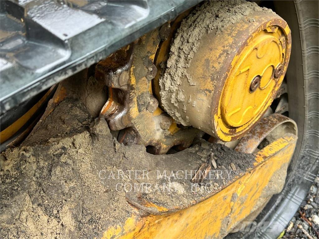 CAT 259D3 Schrankladers