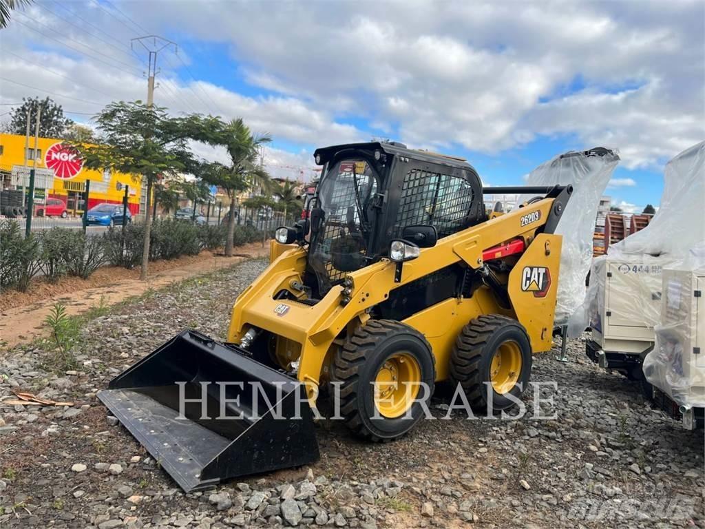 CAT 262 D Schrankladers