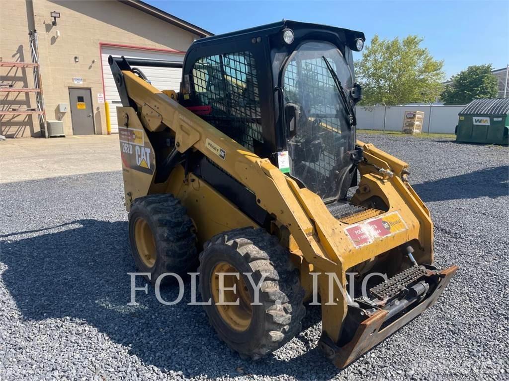 CAT 262D Schrankladers